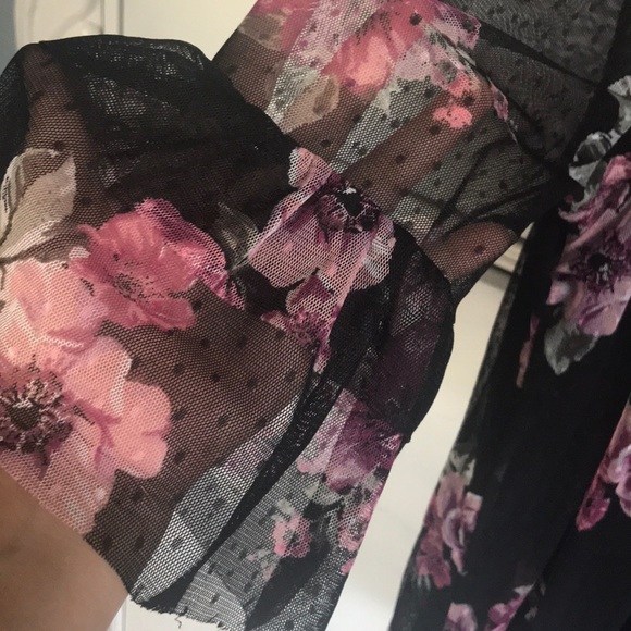 Top - Picture 3 of 7